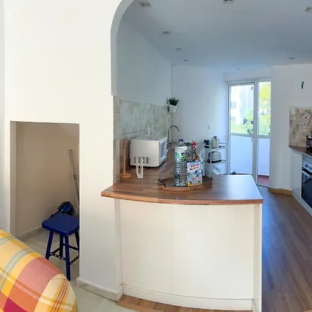 Pinos: Serene 2bd W/pool, Views & Walk To *