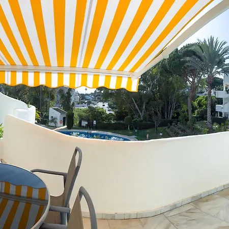 Pinos: Serene 2bd W/pool, Views & Walk To * Mijas