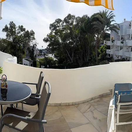 Appartement Pinos: Serene 2bd W/pool, Views & Walk To *