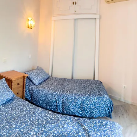 Pinos: Serene 2bd W/pool, Views & Walk To *