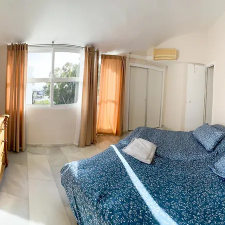 Appartement Pinos: Serene 2bd W/pool, Views & Walk To