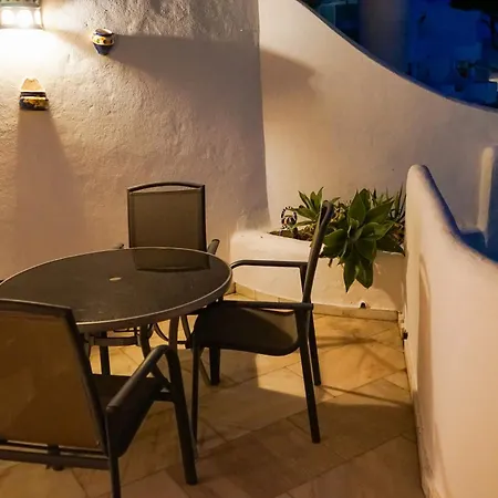 Apartment Casa Pinos 2bd/2ba Townhouse With Access To Pool Mijas