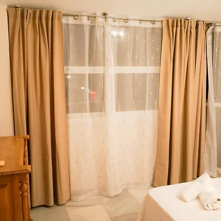 Apartment Casa Pinos 2bd/2ba Townhouse With Access To Pool Mijas
