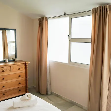 Casa Pinos 2bd/2ba Townhouse With Access To Pool Mijas
