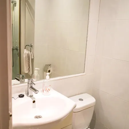 Casa Pinos 2bd/2ba Townhouse With Access To Pool Mijas