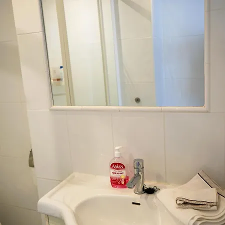 Casa Pinos 2bd/2ba Townhouse With Access To Pool Apartment Mijas